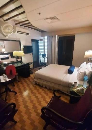 Alsafina Hotel Лахор Екстериор снимка