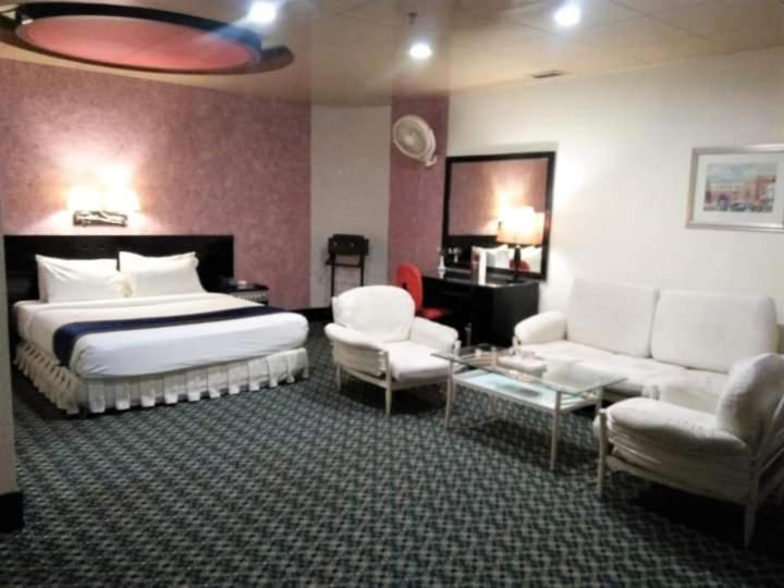Alsafina Hotel Лахор Екстериор снимка